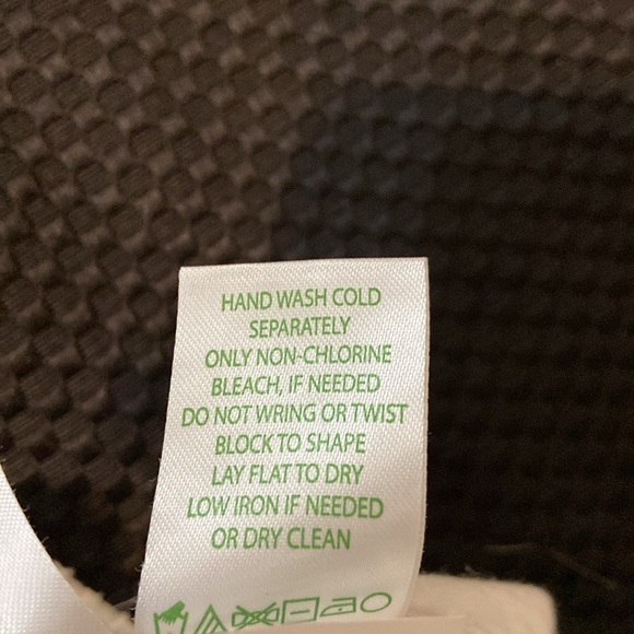 Lilly Pulitzer white eyelet top - Picture 6 of 7